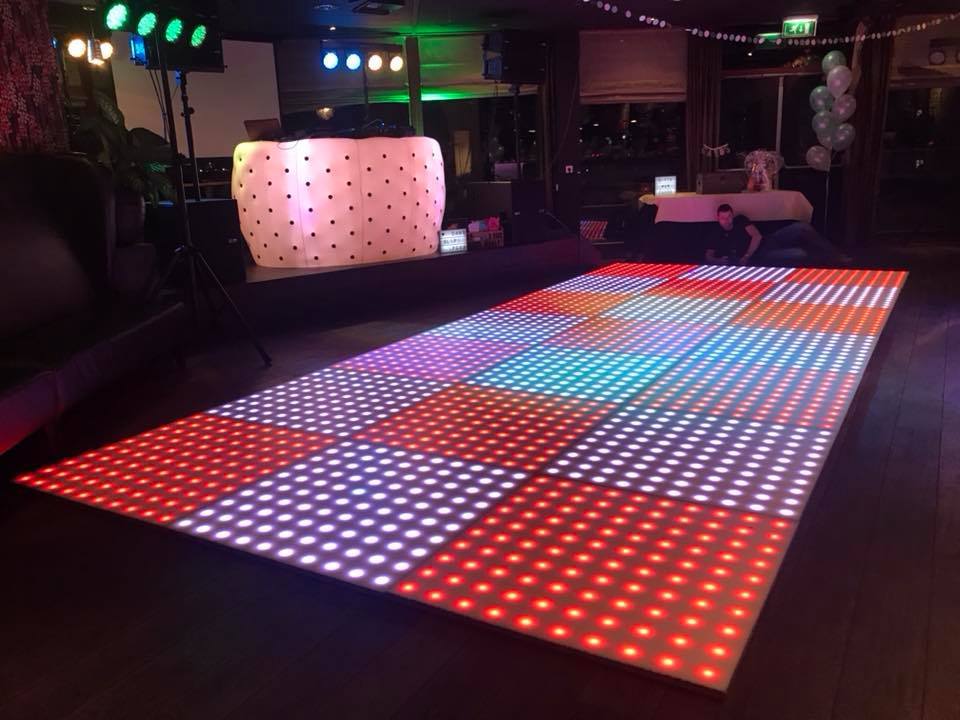 Verlichte LED Dansvloer Verhuur BrandNewParty
