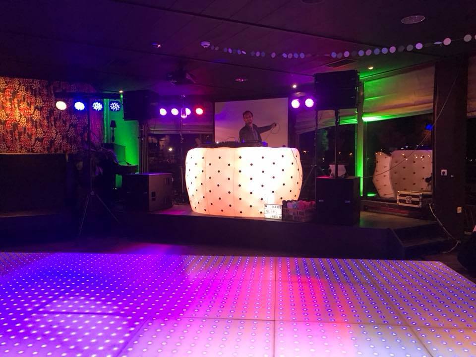 LED Dansvloer + Blow Up DJ Booth 2017